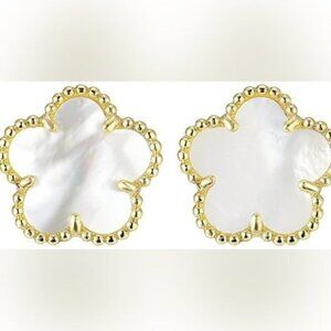 White Pearl Flower Clover Stud Earrings - Gold Earrings - Gold Jewelry - Preppy